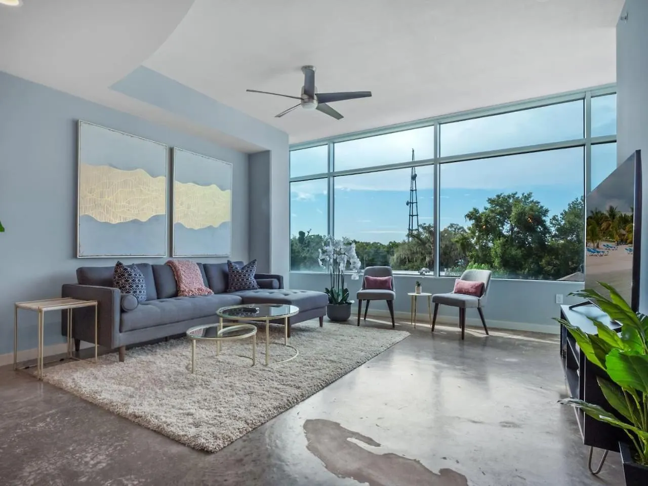 Luxurious 2 Beds 2 Baths Downtown Apartment Orlando United States