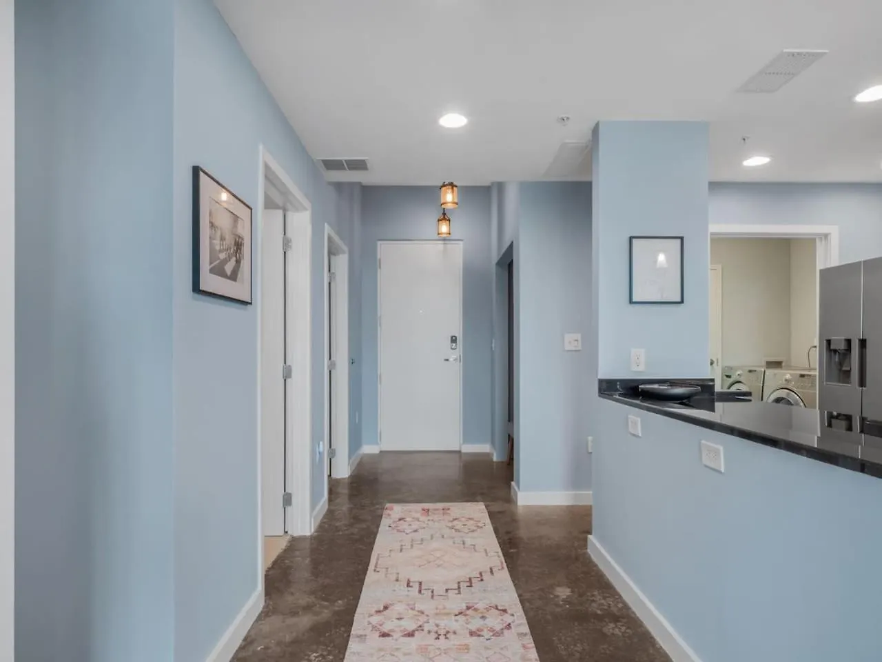 Luxurious 2 Beds 2 Baths Downtown Apartment Orlando