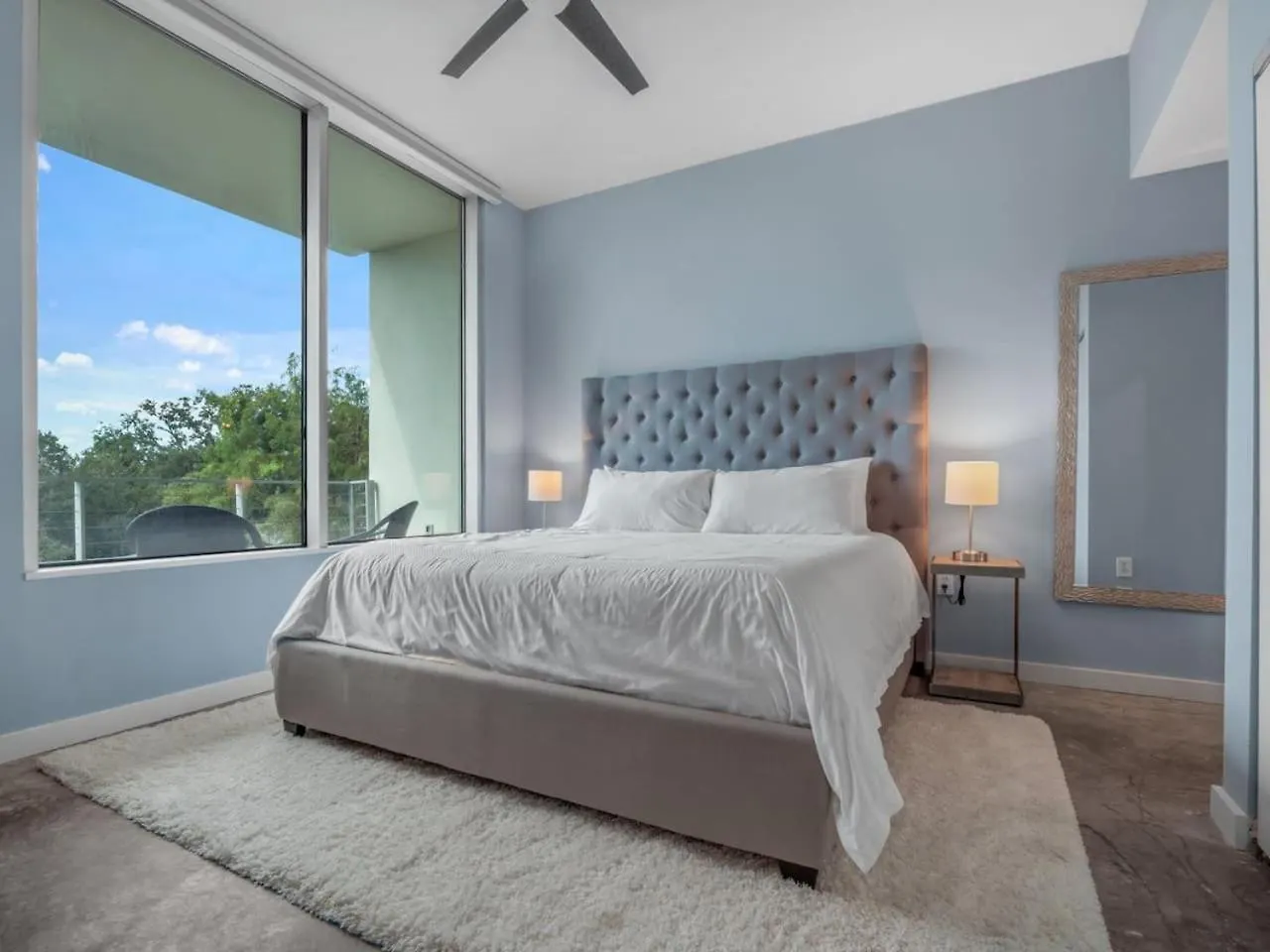 Luxurious 2 Beds 2 Baths Downtown Apartment Orlando United States